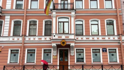 Russia Closes German Consulates and Goethe Institute Centers Amid Tensions