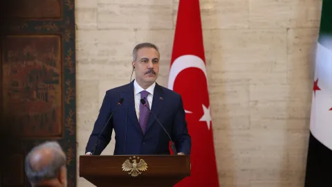 Hakan Fidan: Yunanistan'ın silahlandırılan adaları bizim için tehdit