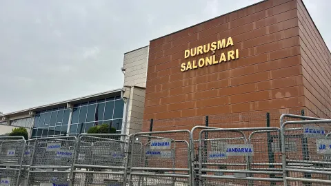 İBB Davası'nda 83. gün: Çarpıtılan mesajlar, yetkisiz bilirkişi ve kopyala-yapıştır iddianame