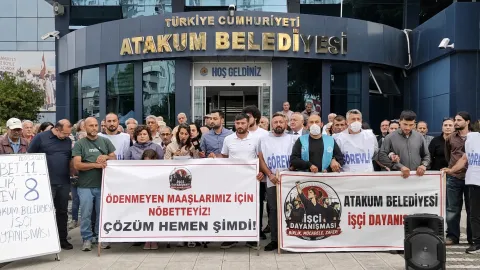 Atakum Belediyesi İşçileri Maaşlarını Aldı
