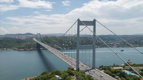 Köprü ve otoyol özelleştirmeleri için holdinglerle görüşmeler başladı