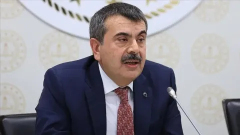 Bakan Tekin: Manisa'daki saldırı okul içi değil, okul önünde gerçekleşti