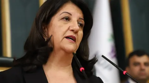 Pervin Buldan: Öcalan'ın Tüm Toplum Kesimleriyle Görüşmeler Yapması Kaçınılmaz