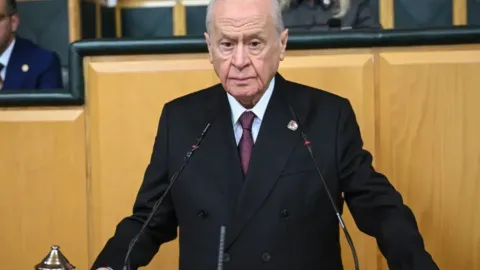 Devlet Bahçeli: Siyasallaşma koordinatörlüğü İmralı'da bulunan kişinin de hakkıdır
