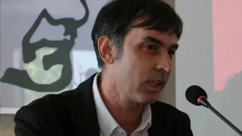 Gazeteci Bahadır Özgür adli kontrolle serbest bırakıldı