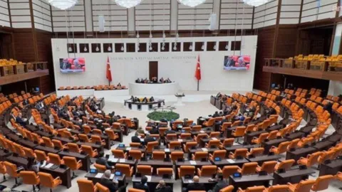 Mekke Anlaşması TBMM Dışişleri Komisyonu'nda
