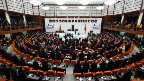 Son dakika! Fon kanunu teklifi Meclis'ten geçti