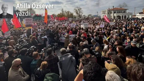 Basın meslek örgütlerinin çağrısıyla 10 kentte gazeteciler yurttaşlarla birlikte eyleme çıktı