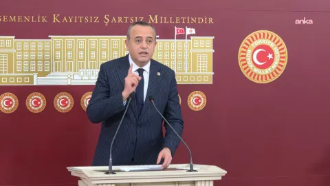 DEVA Partili Ertuğrul Kaya istifa etti: Siyasi istikrar ve parti değişikliği