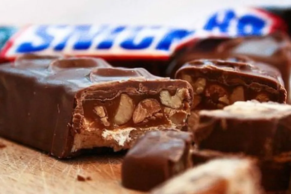 Snickers skandalı: Türkiye'deki çikolatalar da toplatılıyor | soL haber