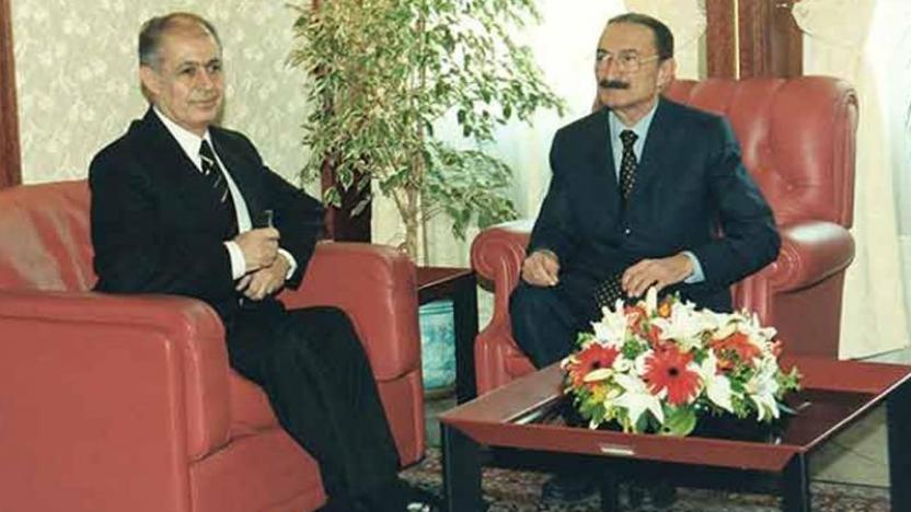16 yıl sonra nedeni ortaya çıktı: Ahmet Necdet Sezer, Ecevit krizini anlattı | soL haber