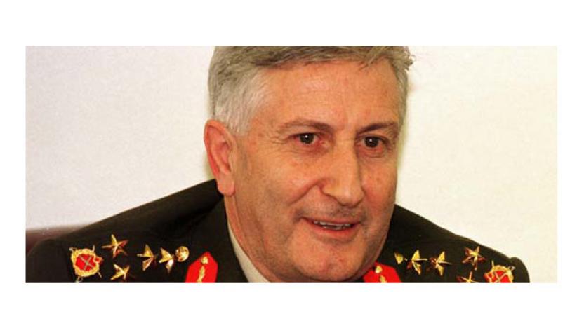 Cevik Bir Karadayi Serbestse Ben Neden Icerdeyim Sol Haber