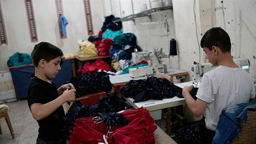 Ortacılıktan son ütücülüğe: Tekstilde çocuk işçiler! | soL haber