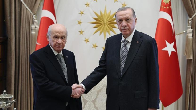 Erdoğan 'son seçimim' dedi, MHP erken seçim ve anayasa değişikliği çağrısı yaptı Erdoğan 'son seçimim' dedi, MHP erken seçim ve anayasa değişikliği çağrısı yaptı