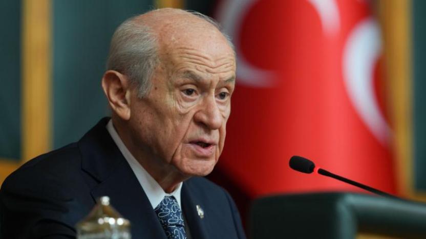 DEM Parti'den Bahçeli'ye: Bahçeli ve ona akıl veren derin dalkavukları akıllarını başlarına almalıdır | soL haber