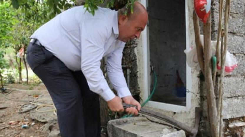 2 bin yıllık mezar taşı tuvalete giriş basamağı oldu | soL haber