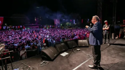 mansur yavaş