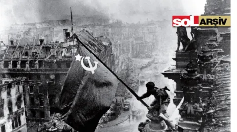 Reischtag Orak Çekiç