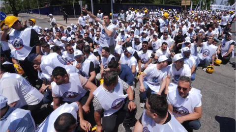 Kamu İşçileri
