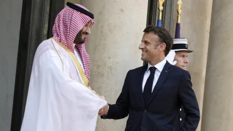 macron salman