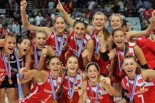 Türkiye Genç Bayan Voleybol Milli Takımı Avrupa Şampiyonu oldu | soL Haber Portalı